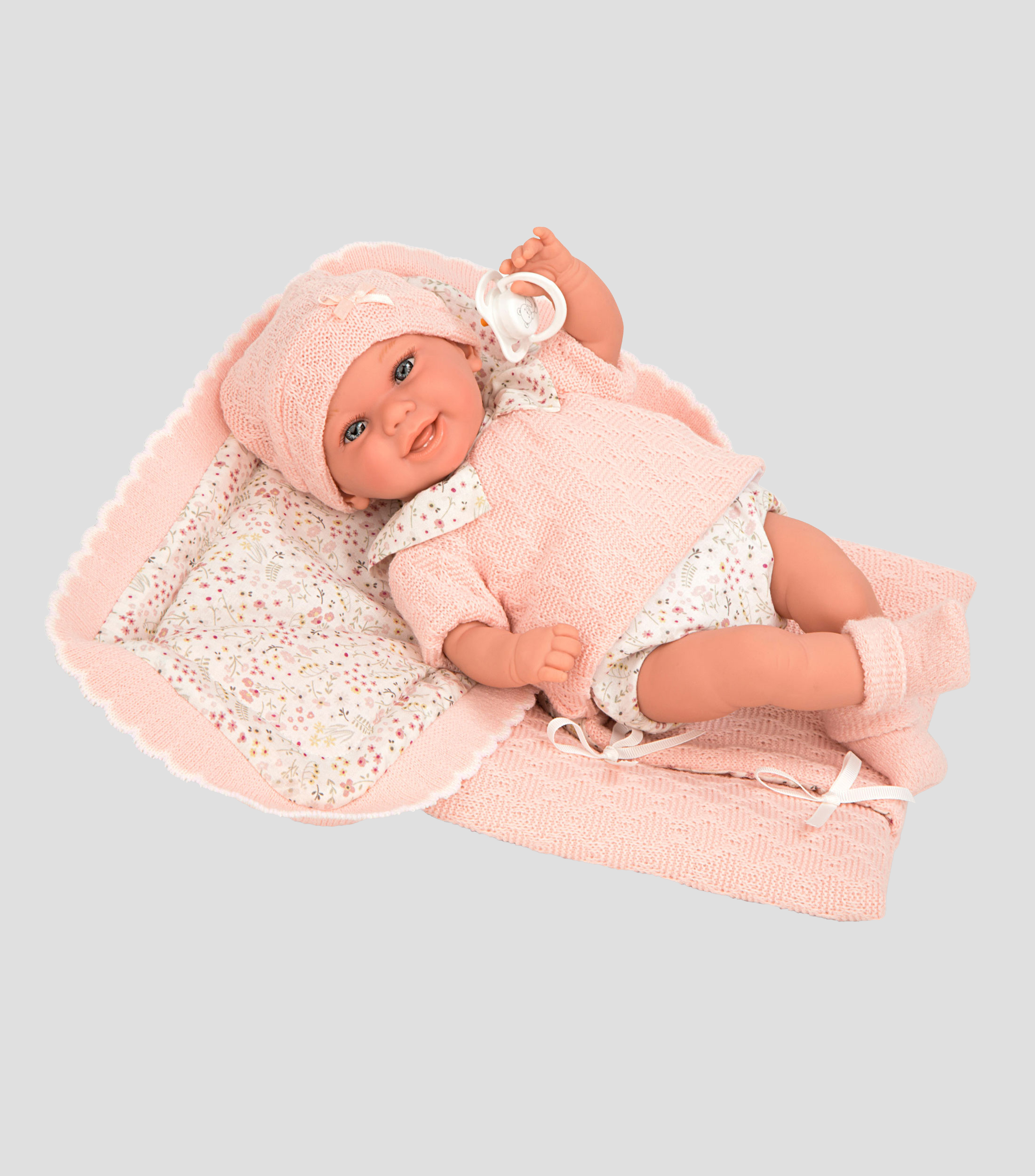 Muñeca Arias Rosa Con Mudas2