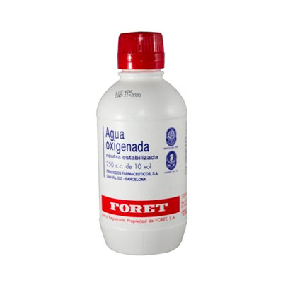 Agua Oxigenada Foret 30 mg/ml Solucion Cutanea Y Concentrado Para Solucion Bucal 1 Frasco 500 ml